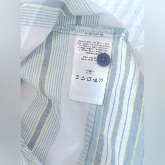 COLUMBIA Men’s Size medium in light green & gray.  Regular Fit.  Like NEW! - Picture 5 of 9